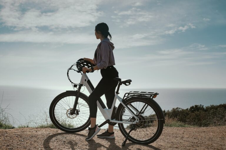 Vélo Électrique Femme VTT